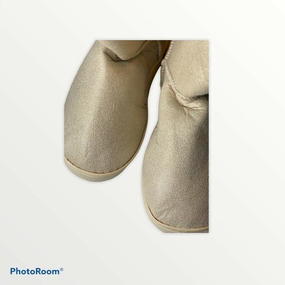 Kenzie Girl Youth Sz 2 Gold Boots Bow Detail NWT - Picture 5 of 7